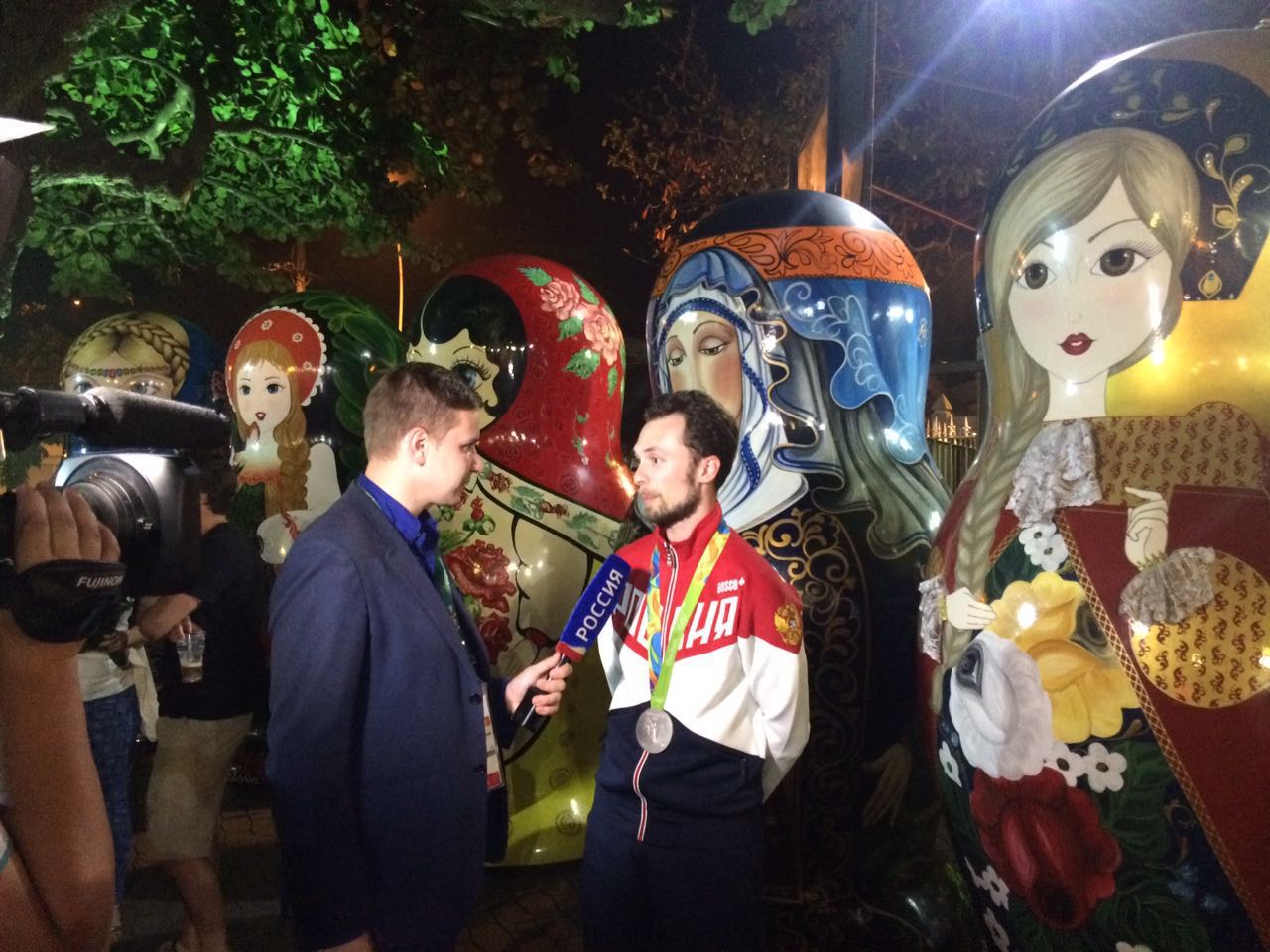 Matrioshkas gigantes nas olimpiadas rio 2016