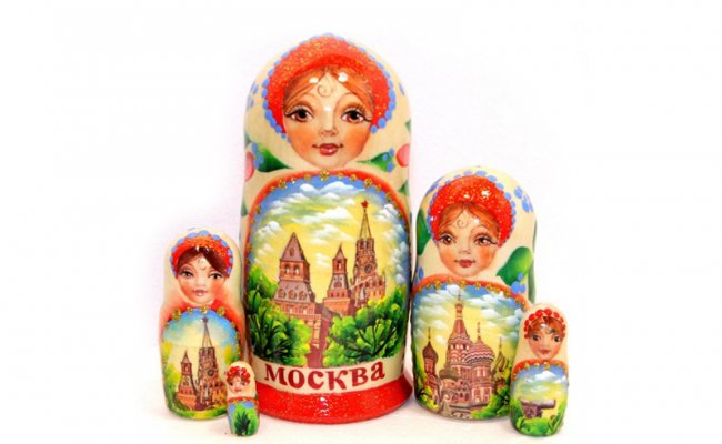 Moscou Branca -5 Bonecas